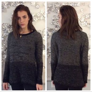 Black and gray sweater tinning size S